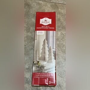 Holiday Time White Honeycomb Trees ~Set 3 ~Decoration~ Art Deco ~6", 8", 12"~NIB